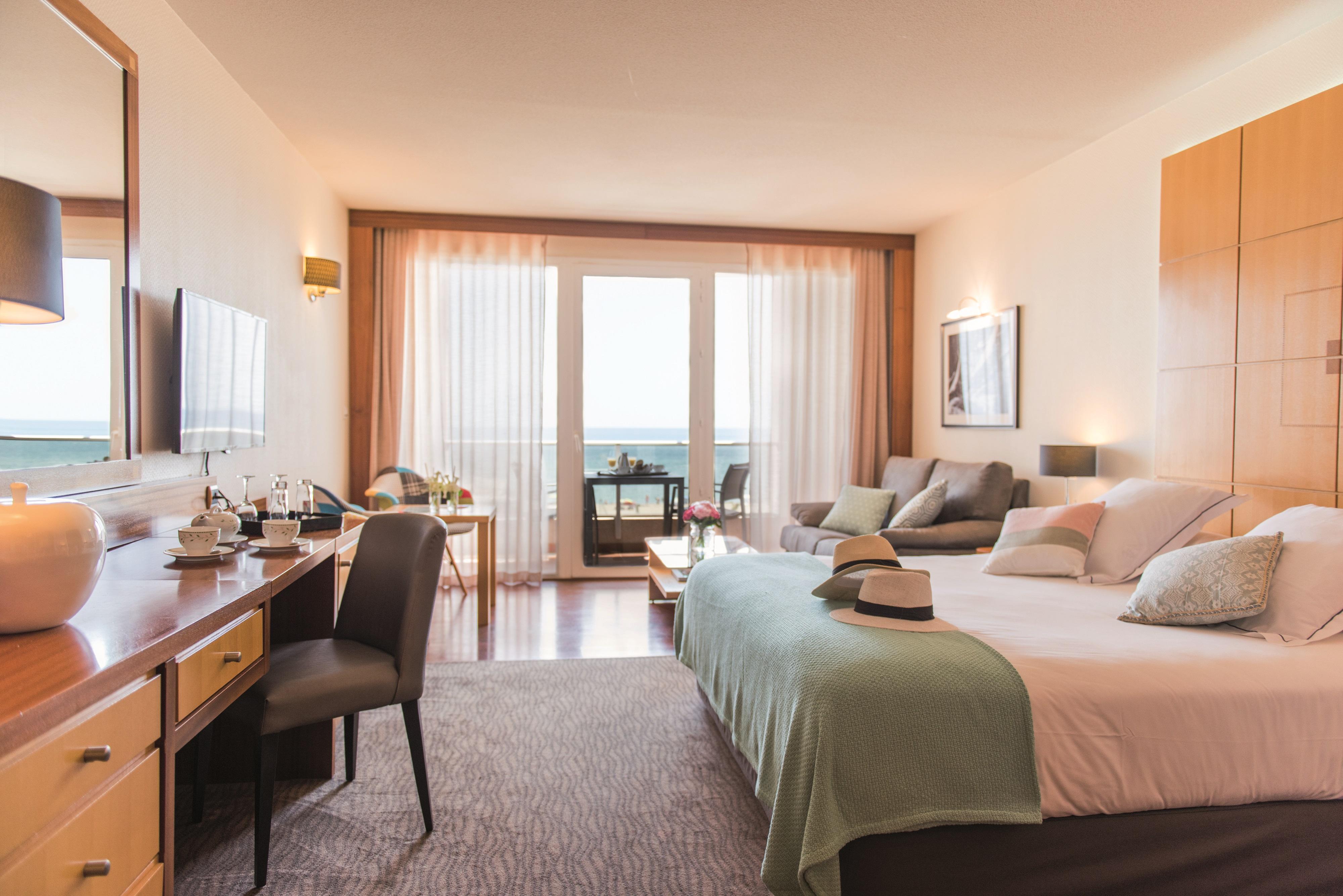 Grand Hotel Les Flamants Roses Thalasso & Spa Canet-en-Roussillon Exteriör bild