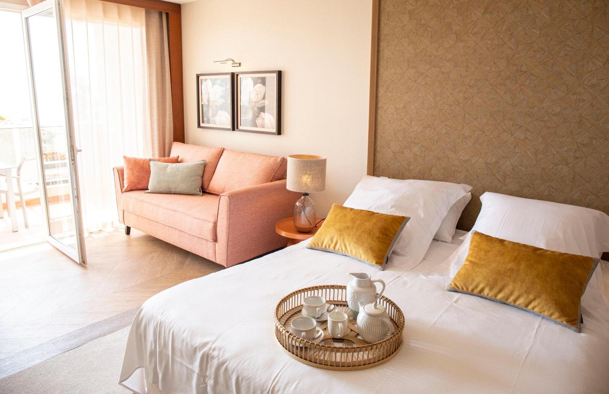 Grand Hotel Les Flamants Roses Thalasso & Spa Canet-en-Roussillon Exteriör bild